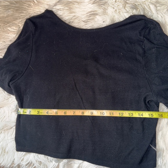 Fashion Nova Top - Picture 3 of 4